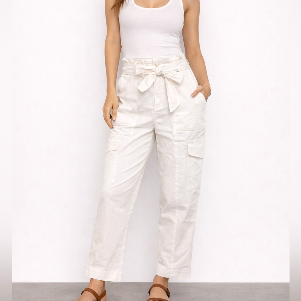 NWT Olivaceous White Cargo Baggy Pants Size M Womens
